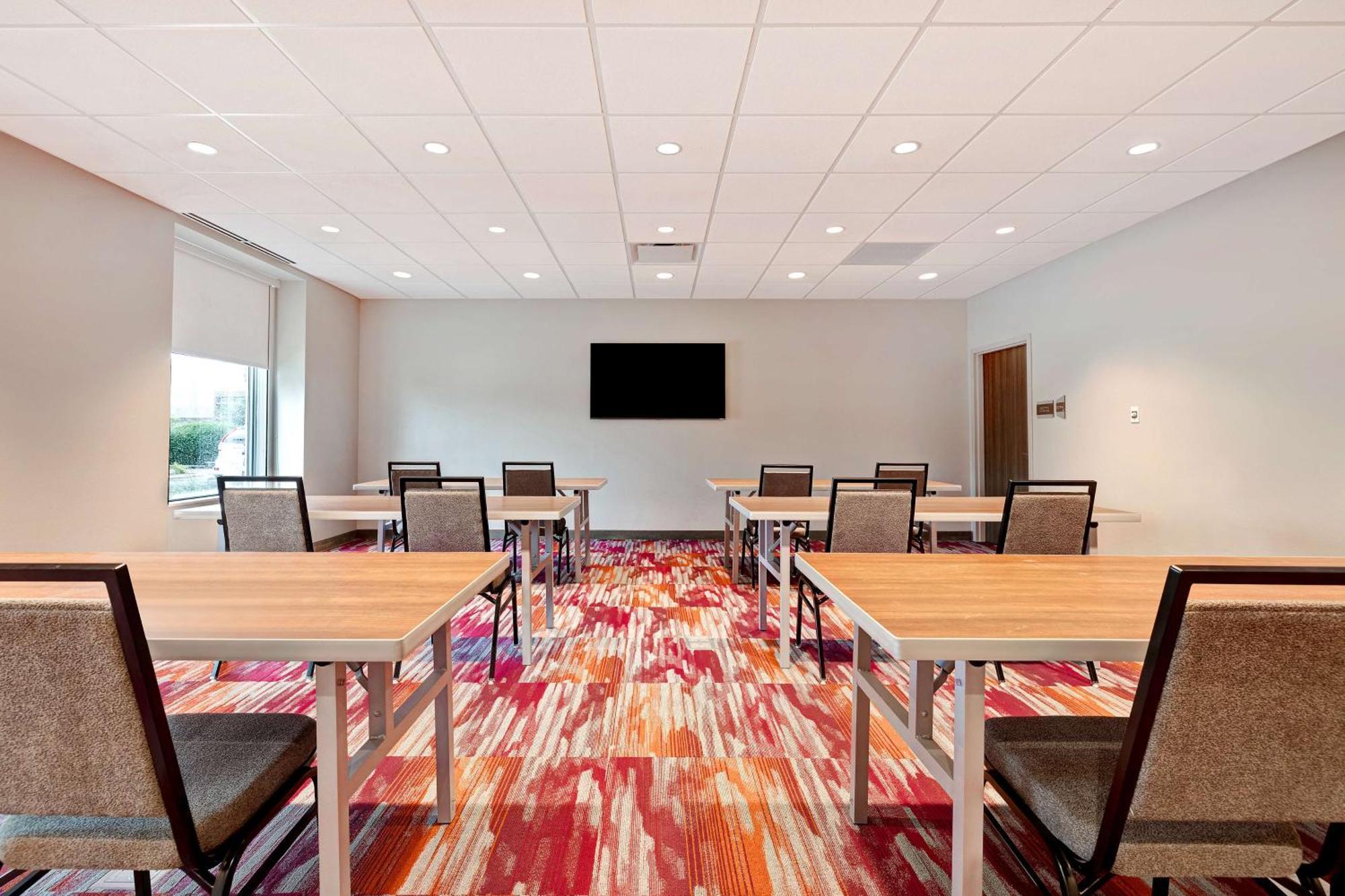 Home2 Suites By Hilton Lincolnshire Chicago Extérieur photo